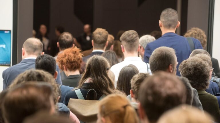 Munkaerőpiaci fordulópont 2025-ben – a bérek, a lojalitás és a fluktuáció új egyensúlya