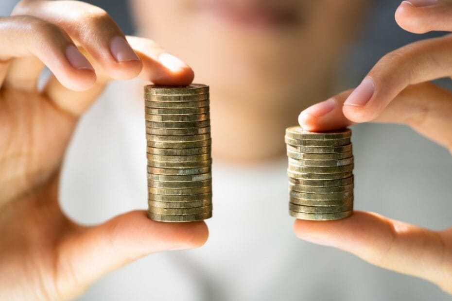 Bértranszparencia és AI a munkahelyeken – stratégiai fordulópont a 2026-tól életbe lépő szabályozás fényében